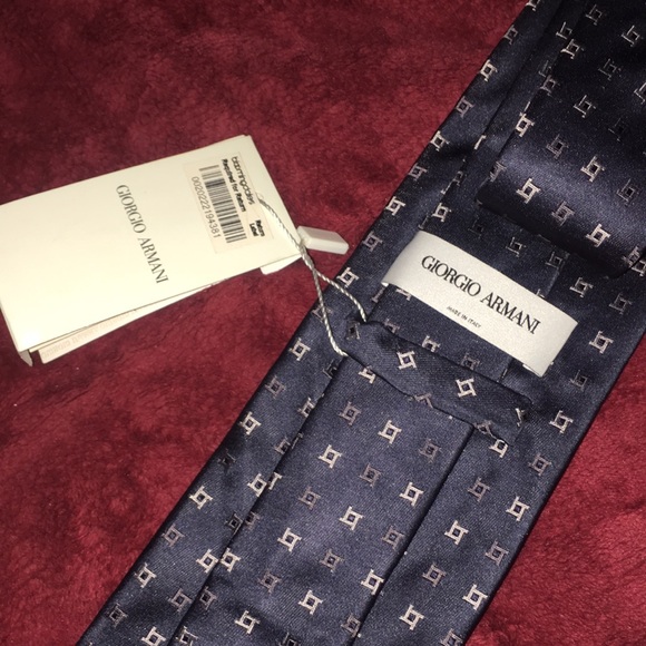 Giorgio Armani men tie - Picture 2 of 5